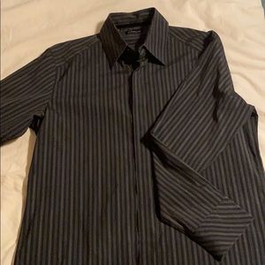 7 Diamonds XL Black Button-up Dress shirt